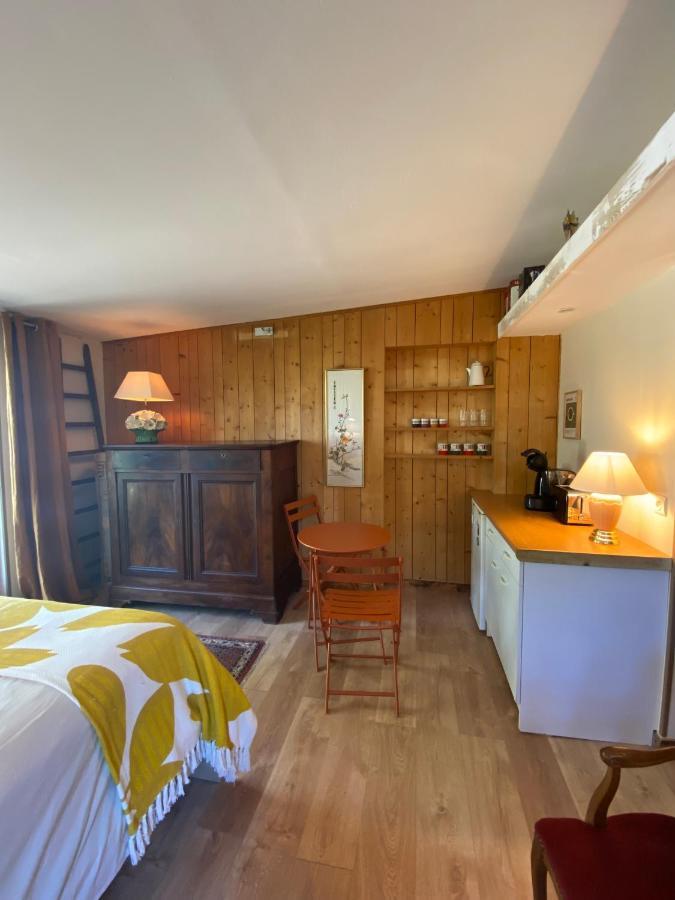 Bed And B Les Truffieres Bed & Breakfast Trémolat Exterior photo